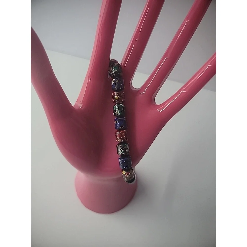 Vintage Bracelet Stone Variegated Speckle Red Blue Stretch Jewelry Costume